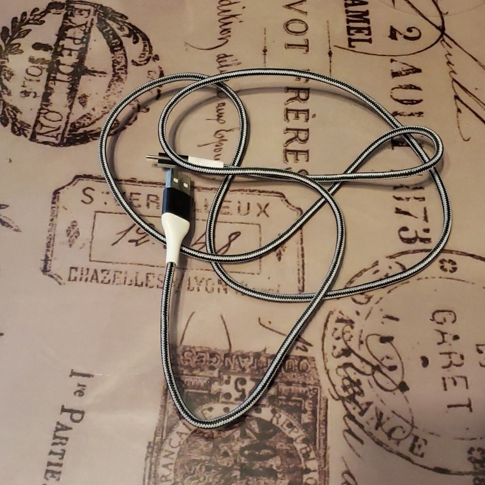 Charging Cord. USB C‎